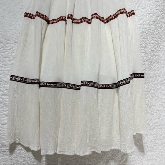 I FLOWING Bohemian Embroidered Peasant Dress, Size Medium - Picture 12 of 16